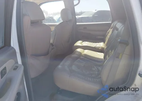 2002 Chevrolet Tahoe Lt z USA, uszkodzony, nr VIN 1GNEC13Z32R148792